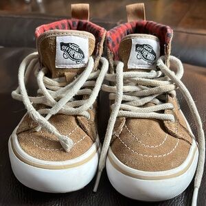 Little Boys 11.5 Vans boots